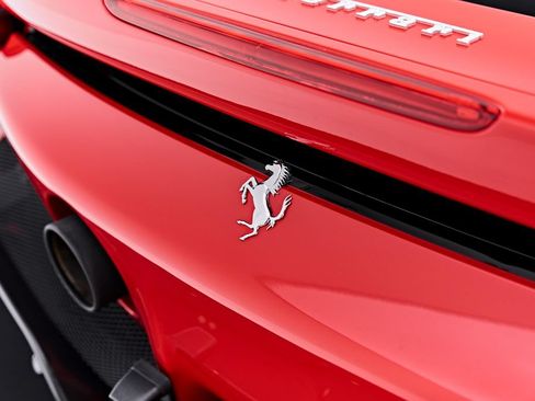 Used 2024 Ferrari SF90 Spider AWD/4WD image 38