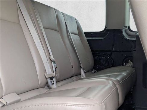 Used 2019 Nissan NV 3500 SL RWD image 15