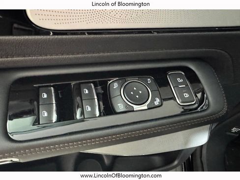 New 2026 Lincoln Aviator Reserve AWD/4WD image 38