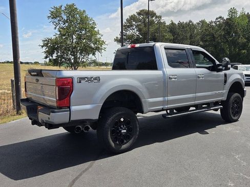 Used 2022 Ford F250 Lariat w/ Black Appearance Package AWD/4WD image 11