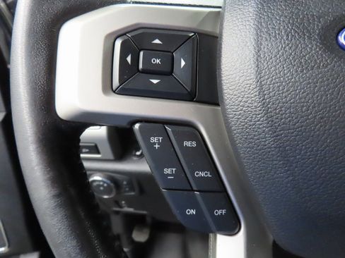 Used 2019 Ford F350 Lariat image 55