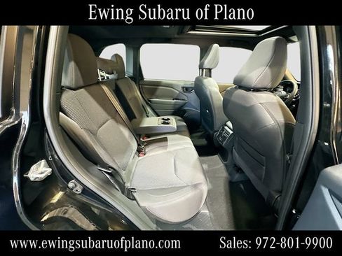 Used 2025 Subaru Forester Premium AWD/4WD image 29