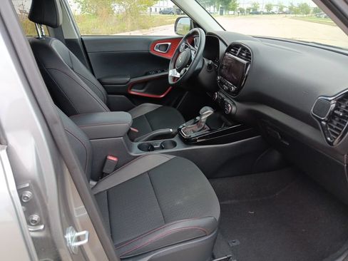 Certified 2024 Kia Soul GT-Line FWD image 24