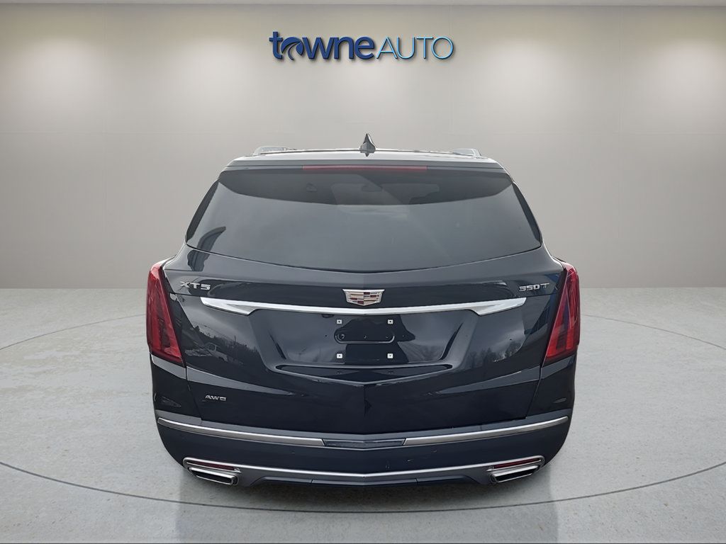 Used 2022 Cadillac XT5 Premium Luxury AWD/4WD image 4