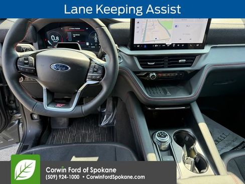 Used 2025 Ford Explorer ST AWD/4WD image 3