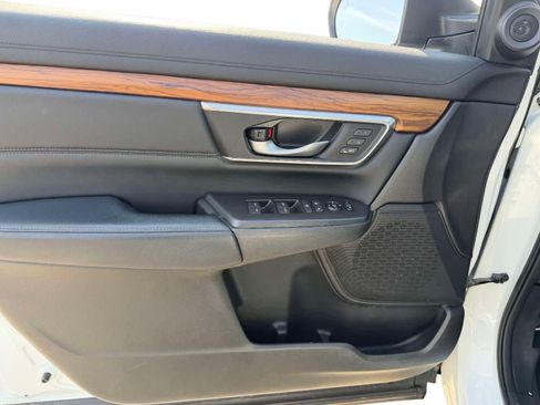 Used 2019 Honda CR-V Touring image 20