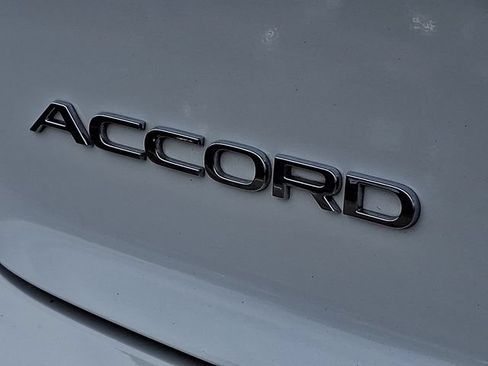 Used 2023 Honda Accord Sport image 29
