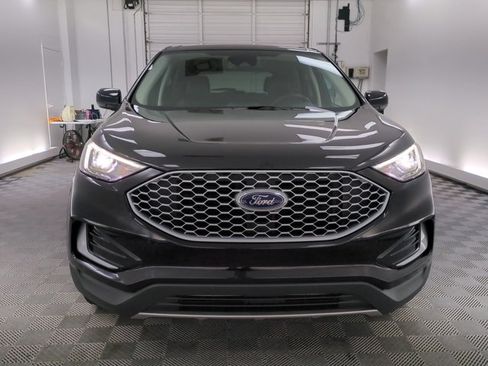 Used 2024 Ford Edge SEL AWD/4WD image 2