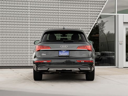 Used 2021 Audi Q5 2.0T Premium Plus w/ Premium Plus Package AWD/4WD image 31