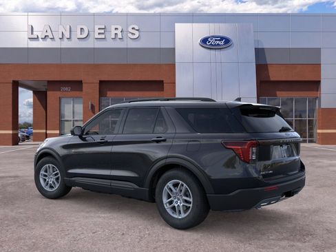 New 2026 Ford Explorer Active w/ Active Comfort Package RWD image 4