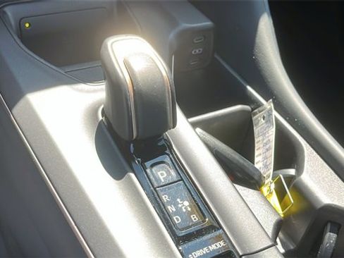 Used 2023 Toyota Crown XLE image 17