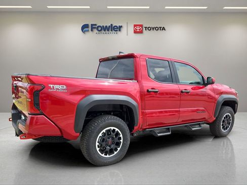 New 2026 Toyota Tacoma TRD Off-Road AWD/4WD image 3