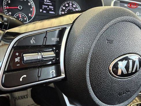 Used 2020 Kia Optima EX FWD image 17