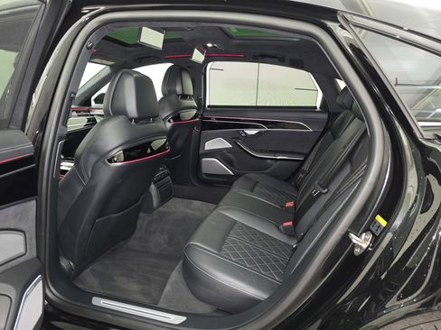 Used 2022 Audi S8 w/ S8 Comfort Plus Package AWD/4WD image 25