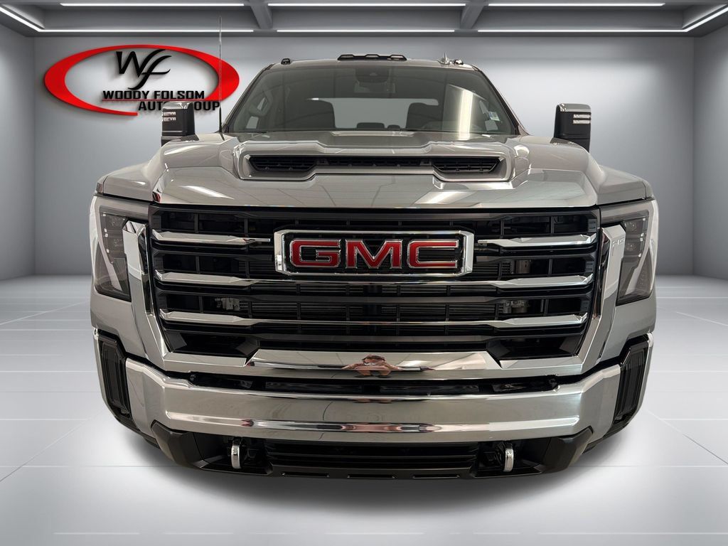 New 2026 GMC Sierra 3500 SLT w/ SLT Convenience Package AWD/4WD image 2