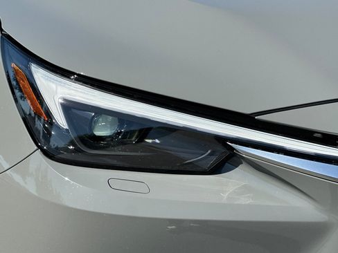 New 2026 Lexus TX 500h AWD w/ Technology Package image 11