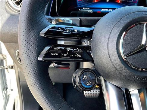New 2026 Mercedes-Benz GLB 35 AMG 4MATIC image 20