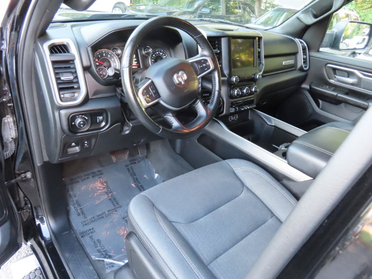 Used 2021 RAM 1500 Big Horn AWD/4WD image 9