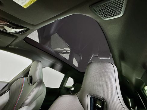 New 2026 BMW iX xDrive60 w/ M Sport Package image 23