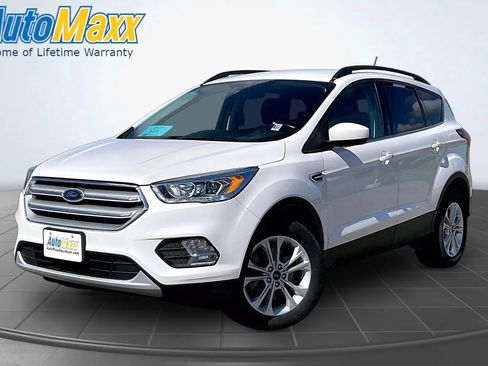Used 2019 Ford Escape SEL AWD/4WD image 1