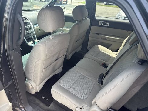 Used 2012 Ford Explorer XLT AWD/4WD image 12