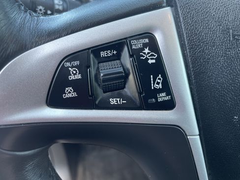 Used 2014 Chevrolet Equinox LTZ FWD image 32