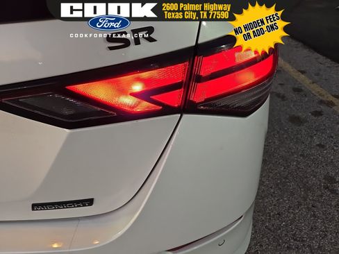 Used 2023 Nissan Sentra SR w/ Midnight Edition Package image 12