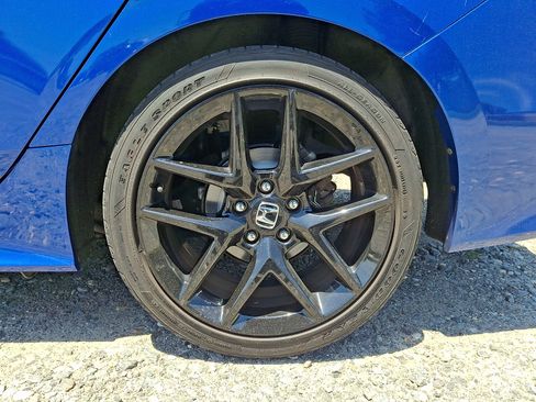 Used 2023 Honda Civic Sport image 8