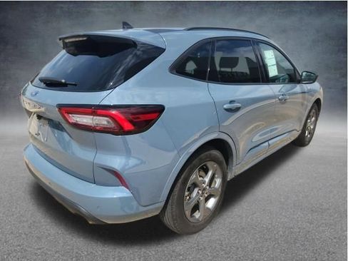 Used 2024 Ford Escape ST-Line w/ Tech Pack #1 FWD image 10