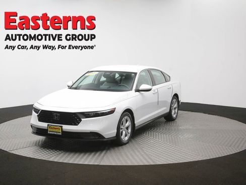 Used 2023 Honda Accord LX image 54