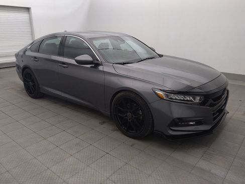 Used 2019 Honda Accord Sport image 11