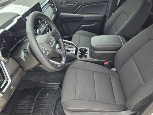 Used 2025 GMC Canyon Elevation w/ Convenience Package RWD image 12