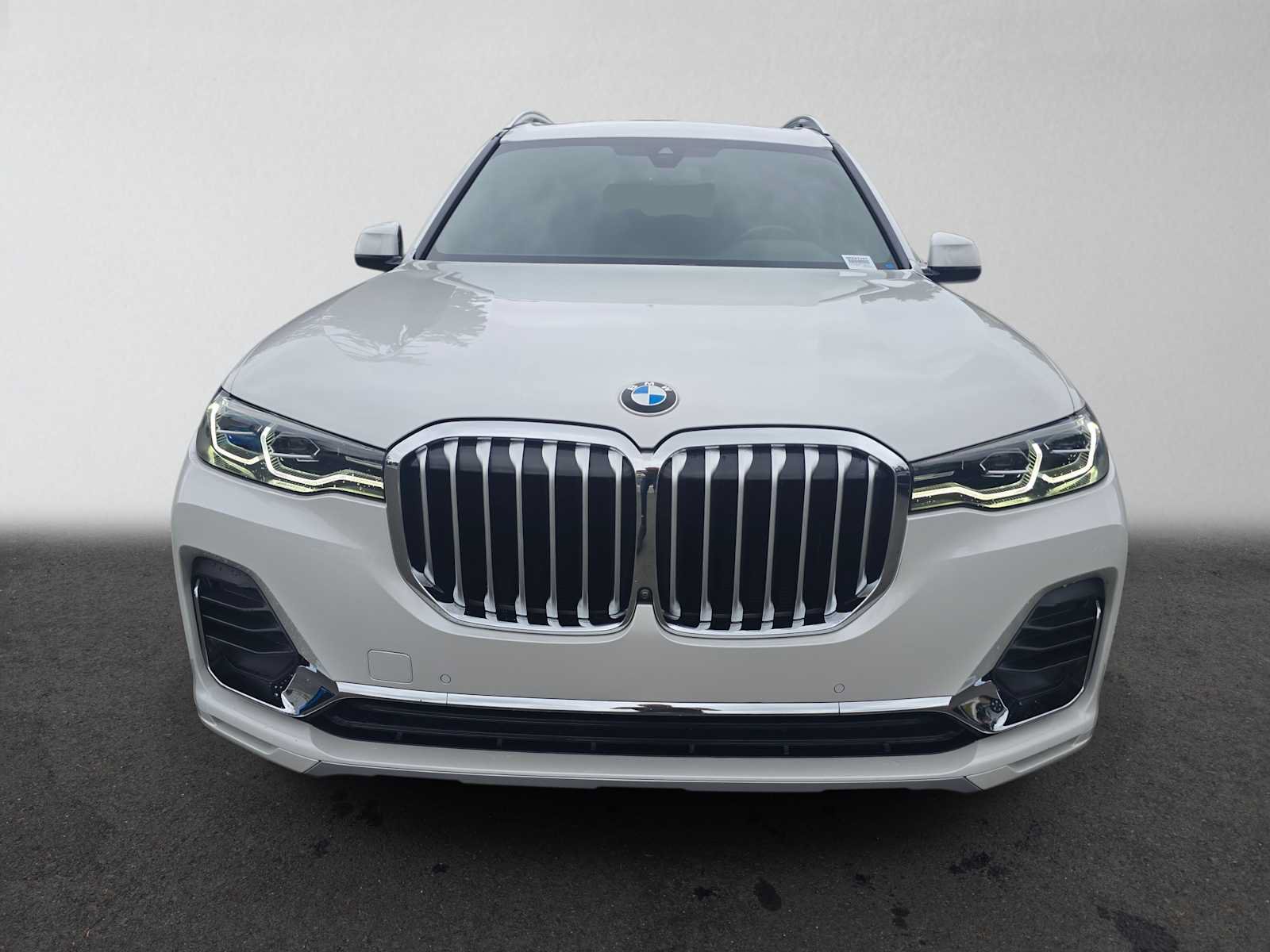 Used 2022 BMW X7 xDrive40i w/ Executive Package AWD/4WD image 8