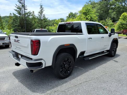 Used 2025 GMC Sierra 2500 Denali w/ Denali Reserve Package AWD/4WD image 5