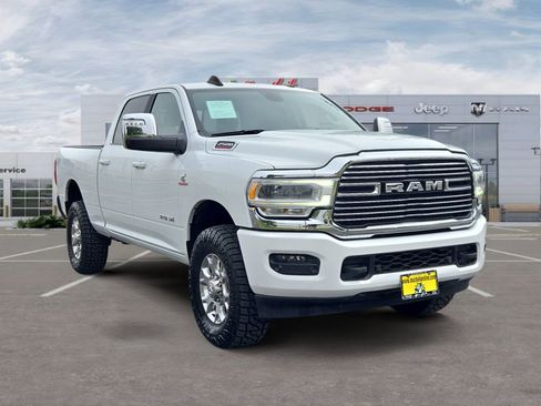 Used 2023 RAM 2500 Laramie AWD/4WD image 7