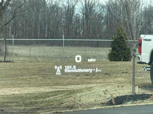 Used 2023 GMC Acadia AT4 w/ Technology Package image 32