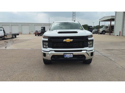 Used 2025 Chevrolet Silverado 3500 W/T w/ WT/CX Safety Package AWD/4WD image 3