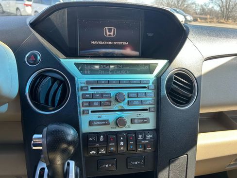 Used 2009 Honda Pilot Touring image 7