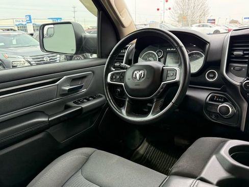 Used 2019 RAM 1500 Big Horn image 10