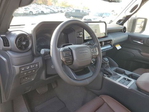 Used 2025 Toyota Land Cruiser image 14