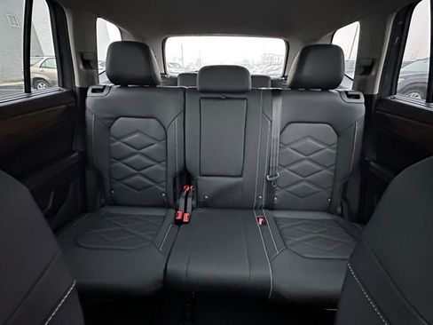 New 2026 Volkswagen Atlas SE image 27