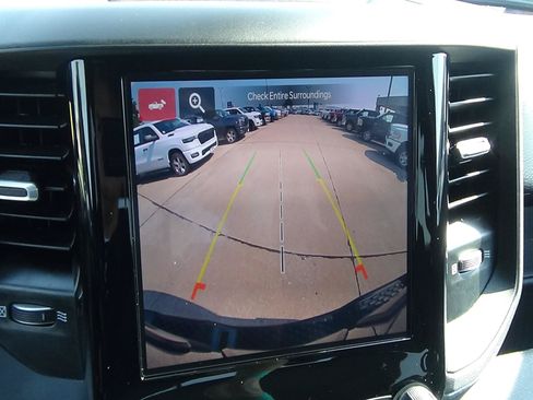 Used 2025 RAM 1500 Warlock AWD/4WD image 31
