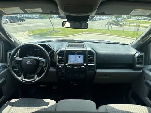 Used 2016 Ford F150 XLT w/ Equipment Group 302A Luxury RWD image 16
