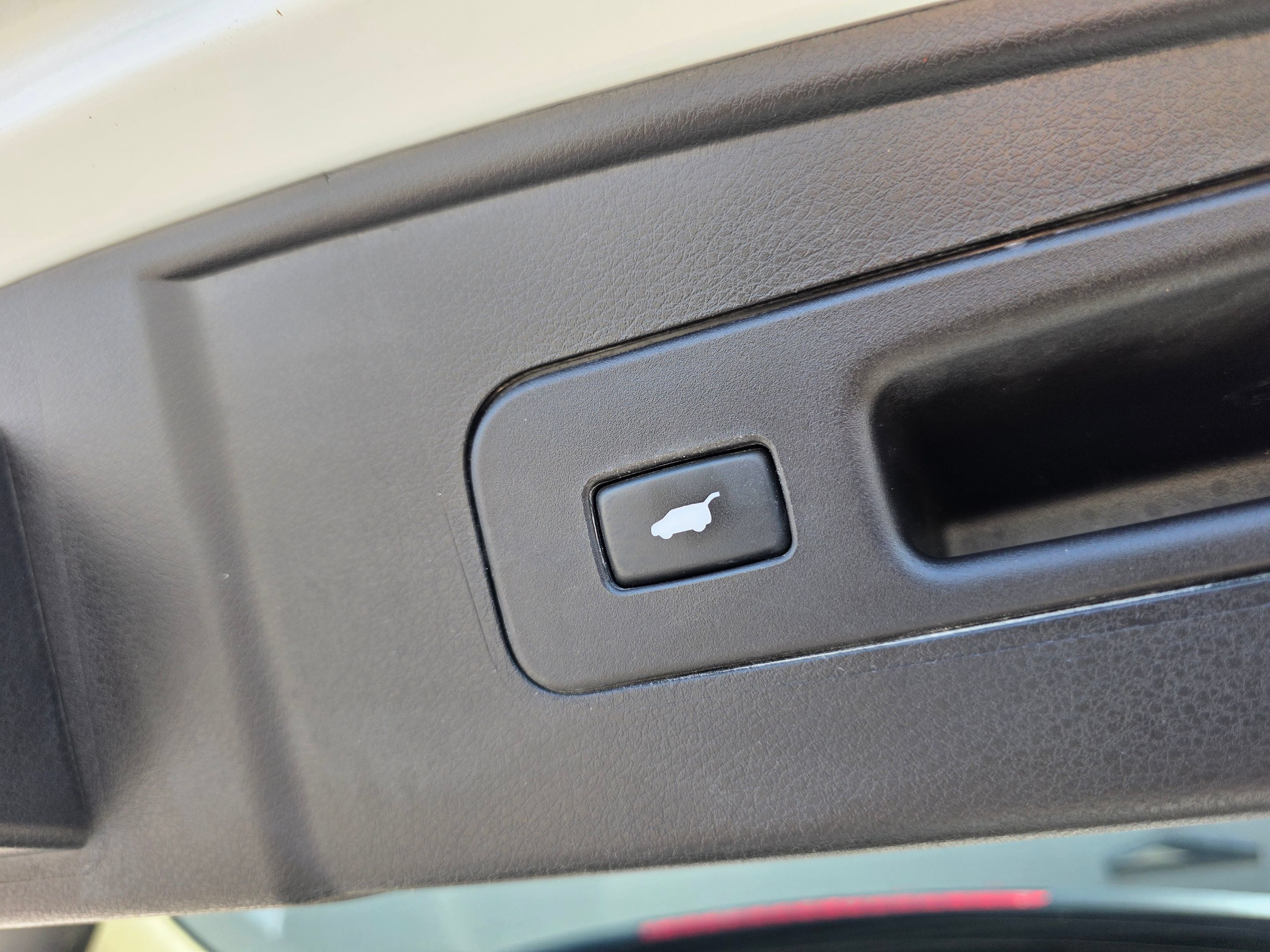Used 2018 Acura MDX FWD image 15