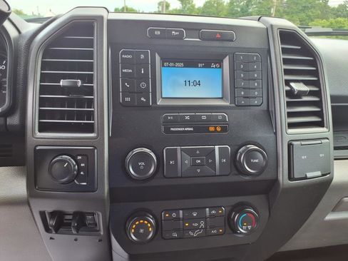 Used 2022 Ford F550 4x4 Regular Cab Super Duty image 18