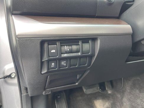 Used 2015 Subaru Legacy 3.6R Limited image 20