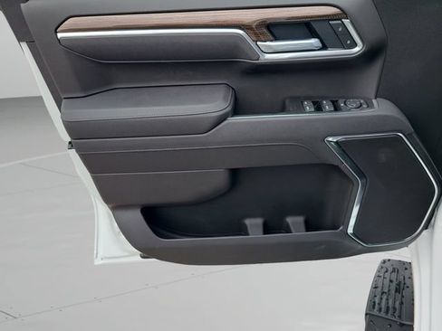 New 2026 Chevrolet Silverado 1500 LT RWD image 19