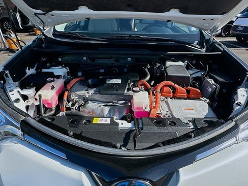 Used 2017 Toyota RAV4 Limited w/ Advanced Technology Package image 30