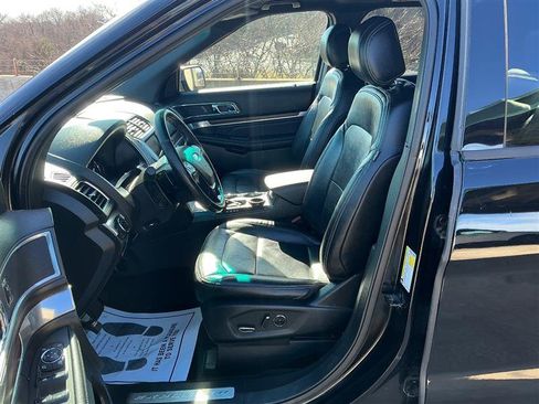 Used 2016 Ford Explorer Limited w/ Equipment Group 301A image 25