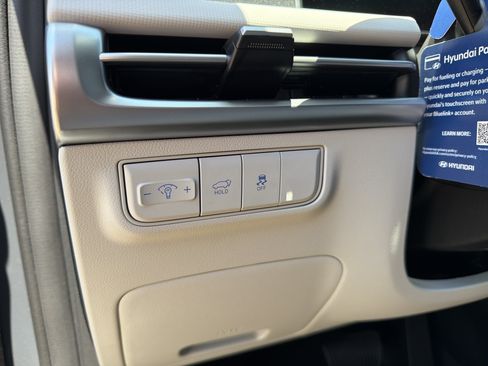 New 2026 Hyundai Tucson SEL FWD image 13